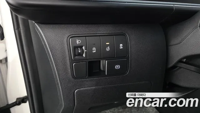 Hyundai Staria — Фото автомобиля 22