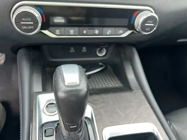 Nissan Teana — Фото автомобиля 13