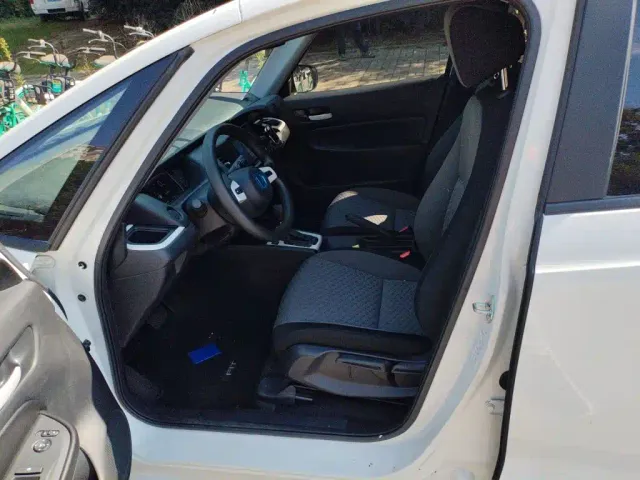 Honda Fit — Фото автомобиля 11