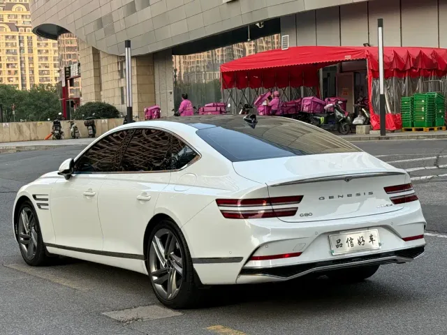 Genesis G80 — Фото автомобиля 7