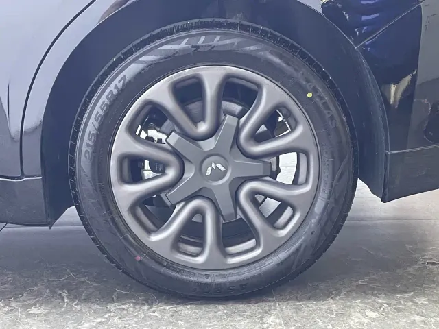 Wuling Starlight — Фото автомобиля 10