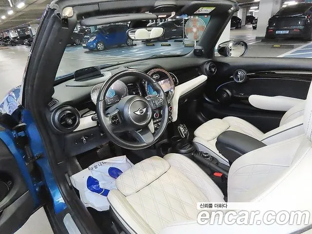 Mini Cooper Convertible — Фото автомобиля 13