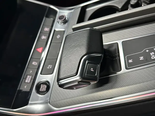 Audi A7L — Фото автомобиля 7