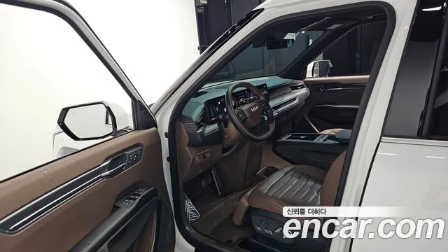 Kia EV9 — Фото автомобиля 10