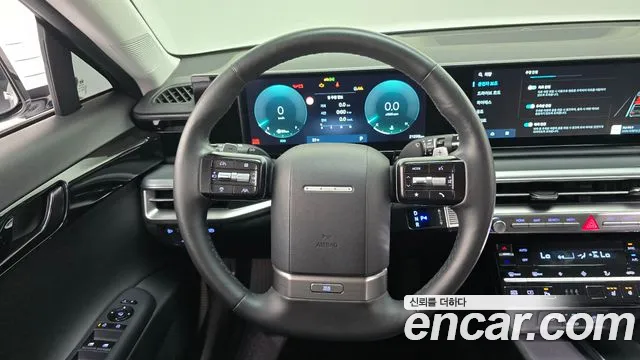 Hyundai Grandeur GN7 — Фото автомобиля 19