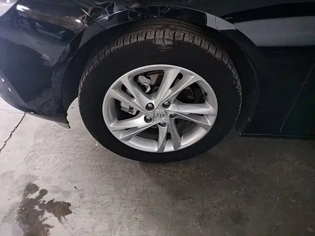 Buick Regal — Фото автомобиля 22