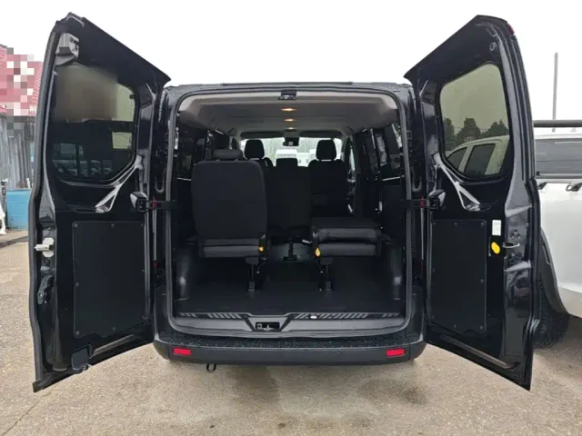 Ford Transit — Фото автомобиля 18