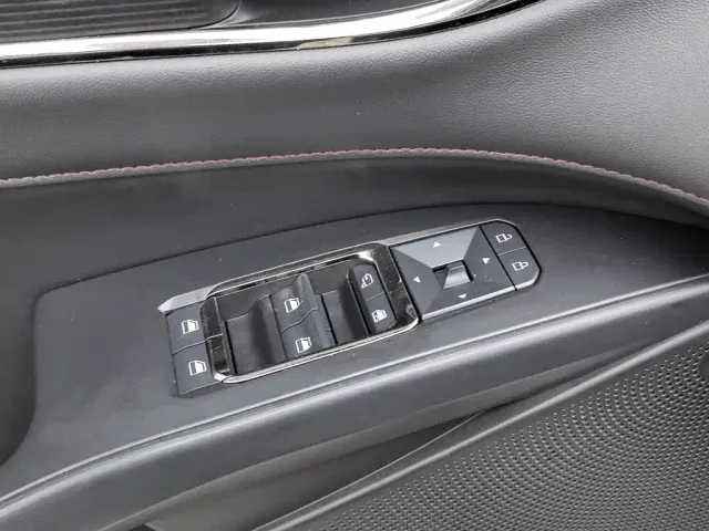 Ford Mondeo — Фото автомобиля 9