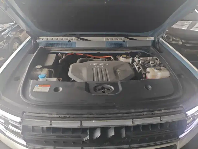 BYD FangChengBao Leopard 5 — Фото автомобиля 19