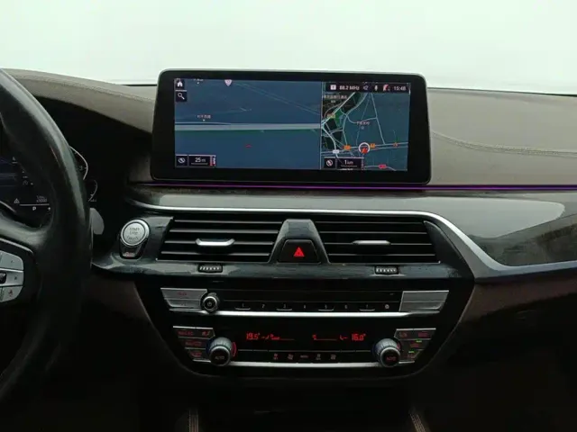 BMW 5 Series — Фото автомобиля 13
