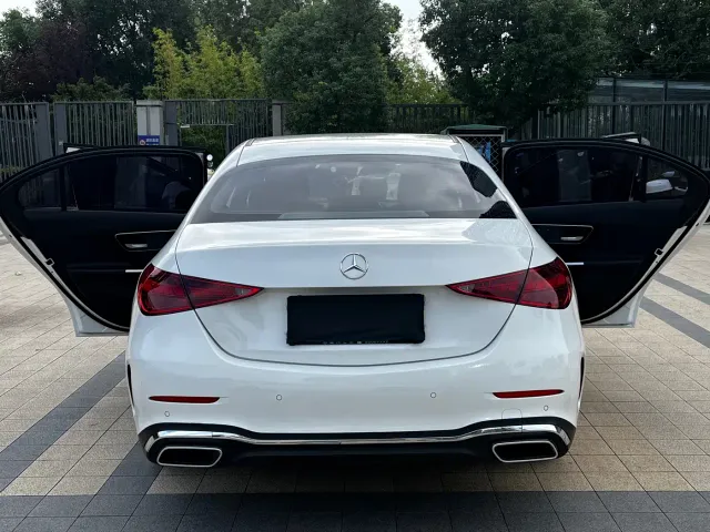 Mercedes-Benz C-Class — Фото автомобиля 9