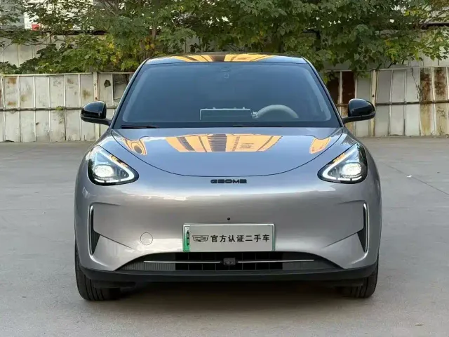 Фотография автомобиля — Geely Starry Wish