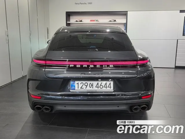 Porsche Panamera 976 — Фото автомобиля 4