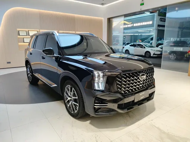 GAC Trumpchi GS8 — Фото автомобиля 2