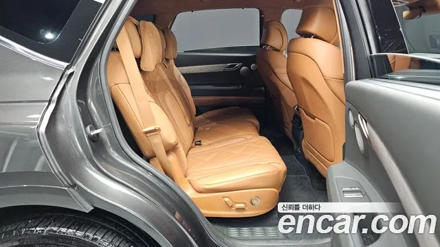 Genesis GV80 2.5T Бензин AWD — Фото автомобиля 6