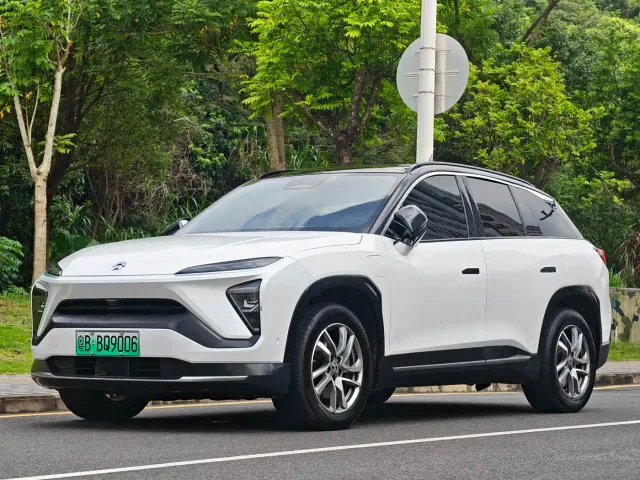 Фотография автомобиля — Nio ES6