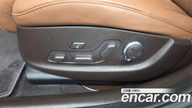 Genesis G80 Бензин 2.5 турбо AWD — Фото автомобиля 7