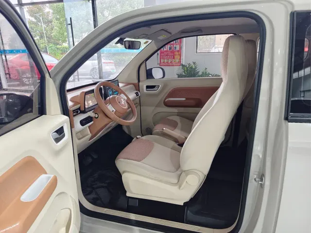 Wuling Hongguang Mini EV — Фото автомобиля 7
