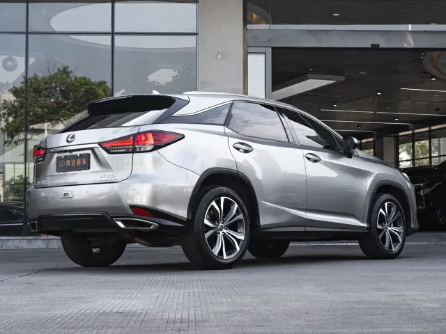 Lexus RX — Фото автомобиля 3