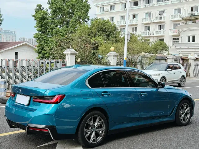 BMW i3 — Фото автомобиля 6
