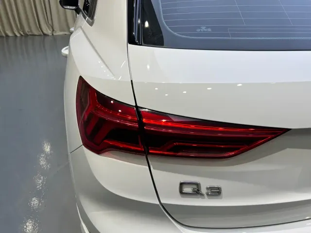 Audi Q3 — Фото автомобиля 28