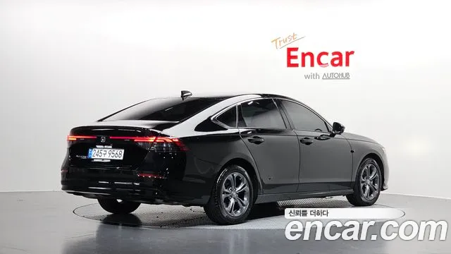 Honda Accord 1.5 Turbo — Фото автомобиля 2