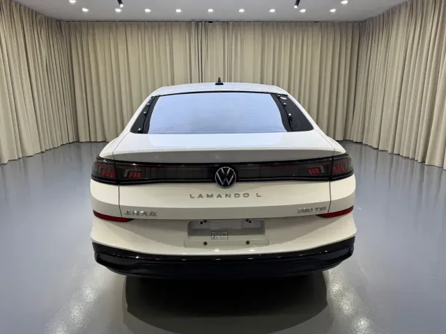 Volkswagen Lamando — Фото автомобиля 14