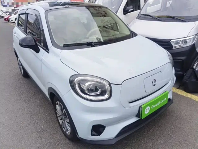 Leapmotor T03 — Фото автомобиля 3