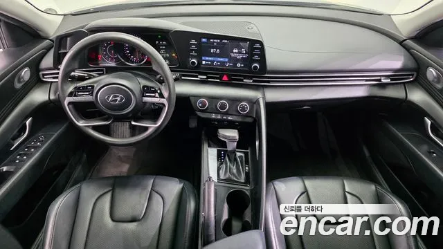 Hyundai AVANTE Avante (CN7) — Фото автомобиля 7