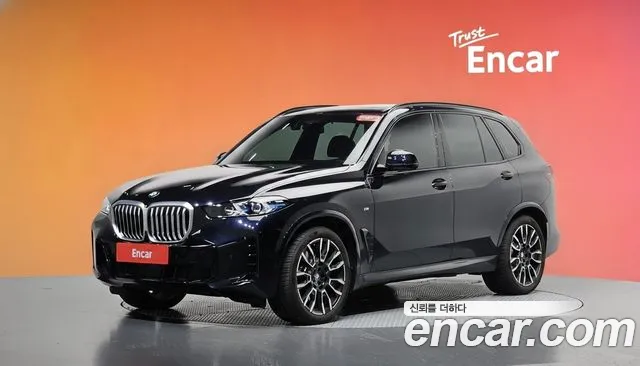 Фотография автомобиля — BMW X5