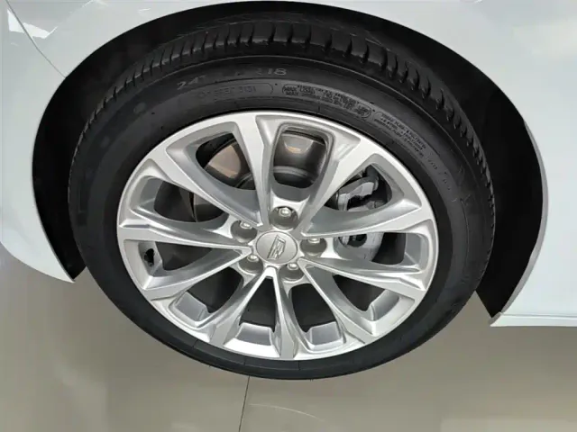 Cadillac CT5 — Фото автомобиля 22