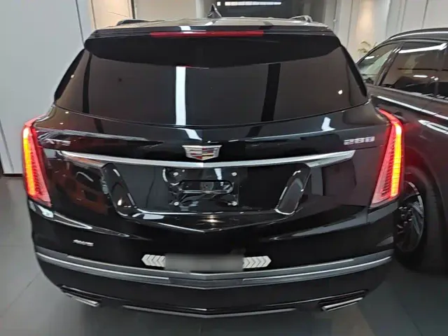 Cadillac XT5 — Фото автомобиля 5