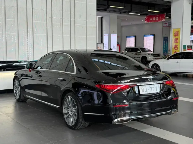 Mercedes-Benz S-Class — Фото автомобиля 7