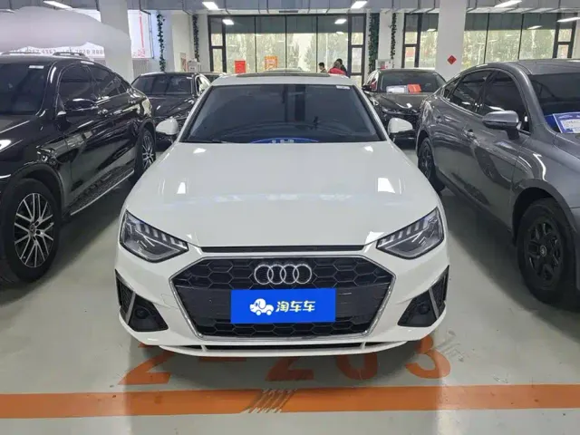 Audi A4L — Фото автомобиля 2