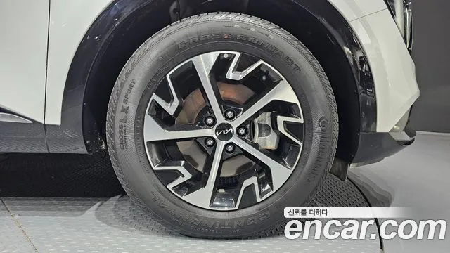 Kia Sportage 5th Gen — Фото автомобиля 6