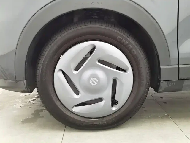 Leapmotor T03 — Фото автомобиля 17