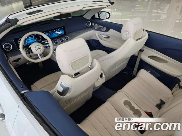Mercedes-Benz E-Class — Фото автомобиля 20