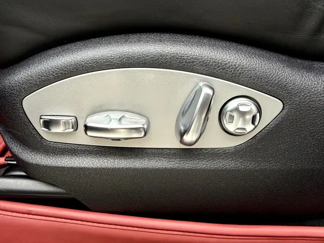 Porsche Macan — Фото автомобиля 23