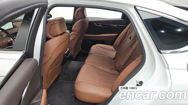Genesis G80 Бензин 2.5 турбо AWD — Фото автомобиля 13