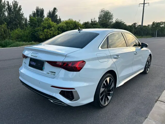 Audi A3 — Фото автомобиля 5