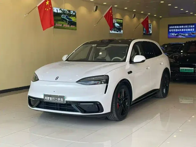 Фотография автомобиля — Aito M6