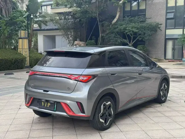BYD Dolphin — Фото автомобиля 7