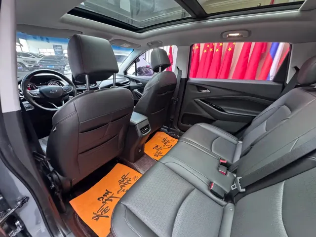 Chevrolet Orlando — Фото автомобиля 13