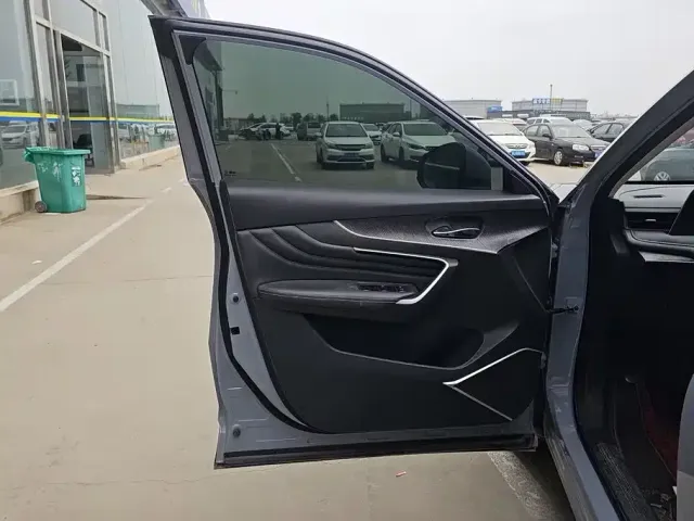 Venucia Venucia Big V 2023 260T Idol Edition Pro — Фото автомобиля 7