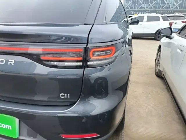 Leapmotor Leapmotor C11 2023 Range Extender 180 Comfort Edition — Фото автомобиля 7