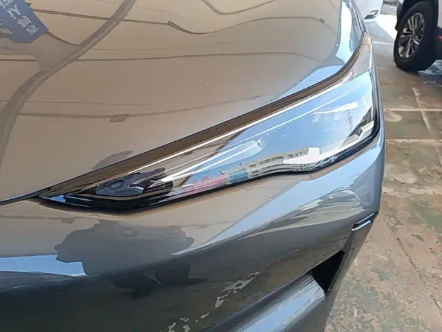 Geely Galaxy E5 — Фото автомобиля 23