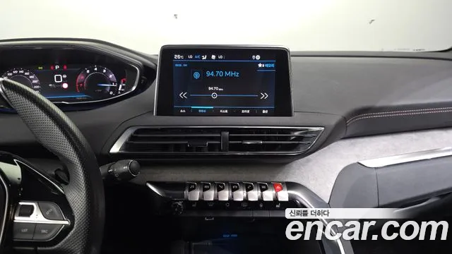 Peugeot 3008 2nd Gen — Фото автомобиля 14