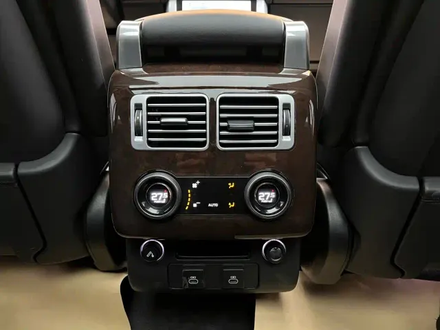 Land Rover Range Rover — Фото автомобиля 26