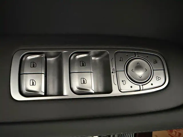 Haval Great Wall H10 — Фото автомобиля 19