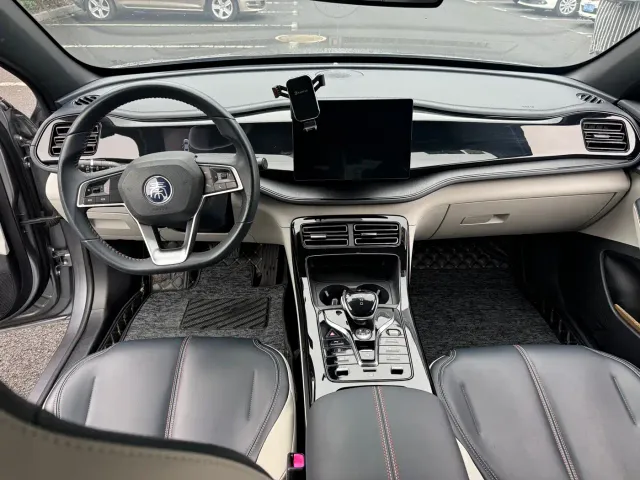 BYD Qin PLUS — Фото автомобиля 11